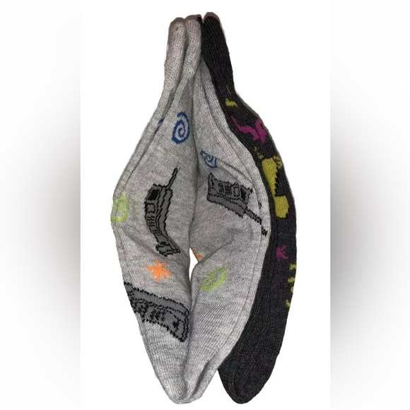 Saved By The Bell Crew Socks 2 Pair Men 6.5-12 Gray w Logo Cell Phone 90s Sitcom - Picture 8 of 10